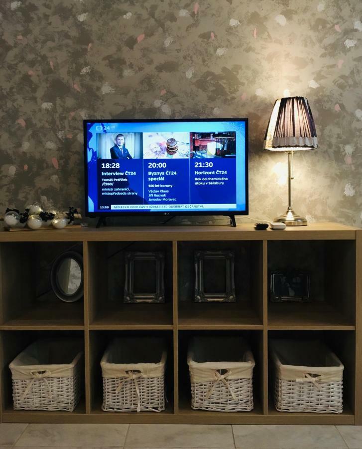Apartman U Zamecke Dyje Леднице Екстериор снимка